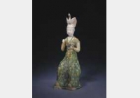 唐三彩女俑的图片，特点，年代，鉴赏，馆藏