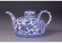 明代永乐无款青花凤凰纹三系茶壶的图片，特点，价格，鉴赏，馆藏
