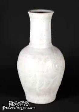 南宋晚期白釉瓶